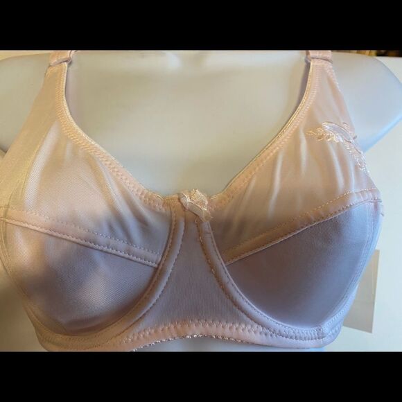 💥Isabella assorted lace embroidery floral Bras36C - Picture 3 of 16